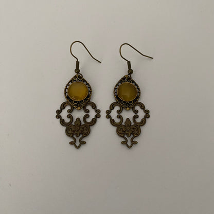 Vintage inspired Amber Earrings