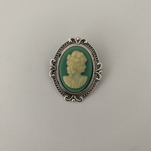 Vintage-inspired Brooch Turquoise