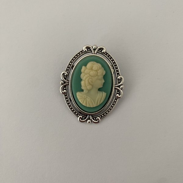 Vintage-inspired Brooch Turquoise